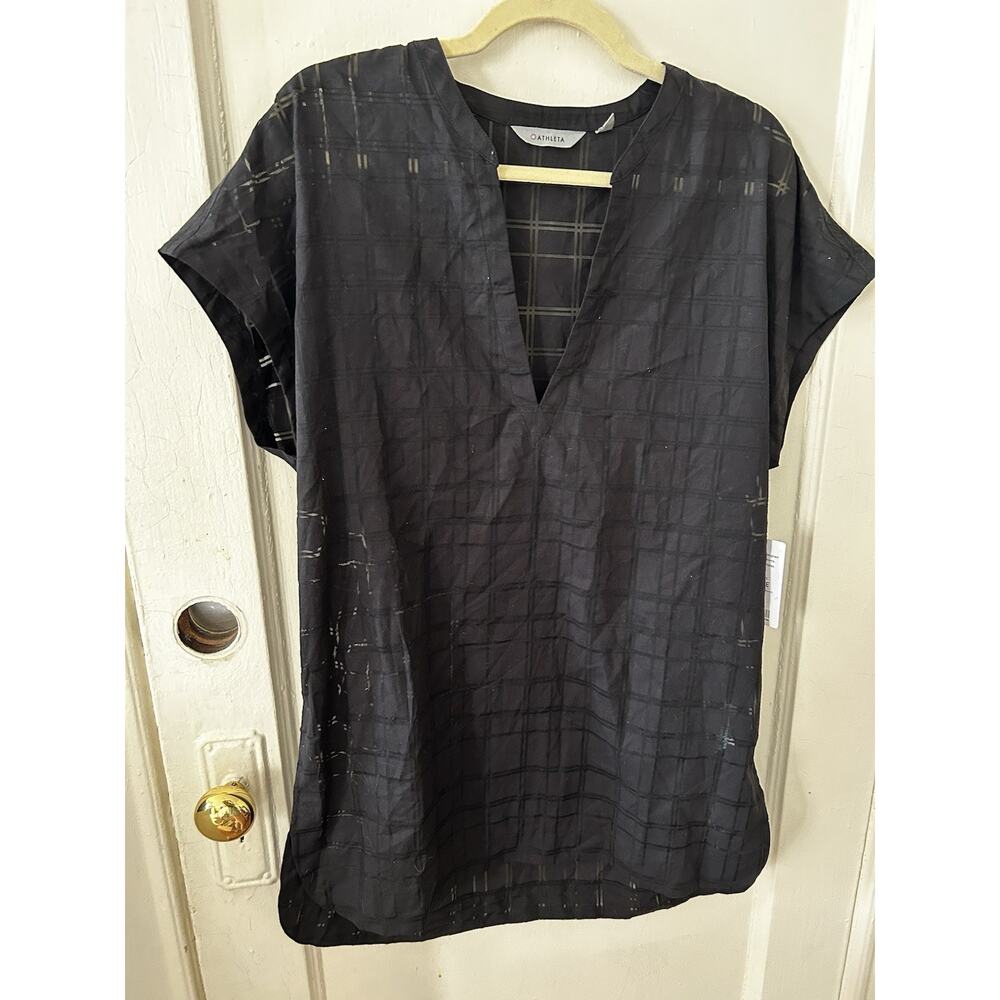 Athleta Windowpane Lux Black V-Neck Tunic Top Sheer Burnout Grid Size M NEW